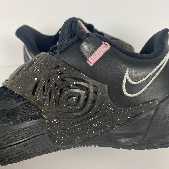 Nike Kyrie 3 Low Shoes Sneakers Men's Size 8 Black Metallic Silver Basketball - Picture 10 of 11